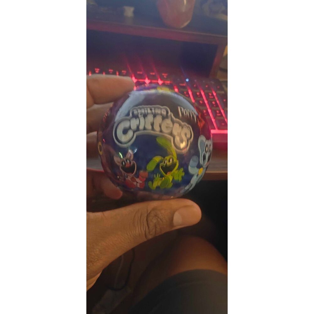 Smiling critters blind ball